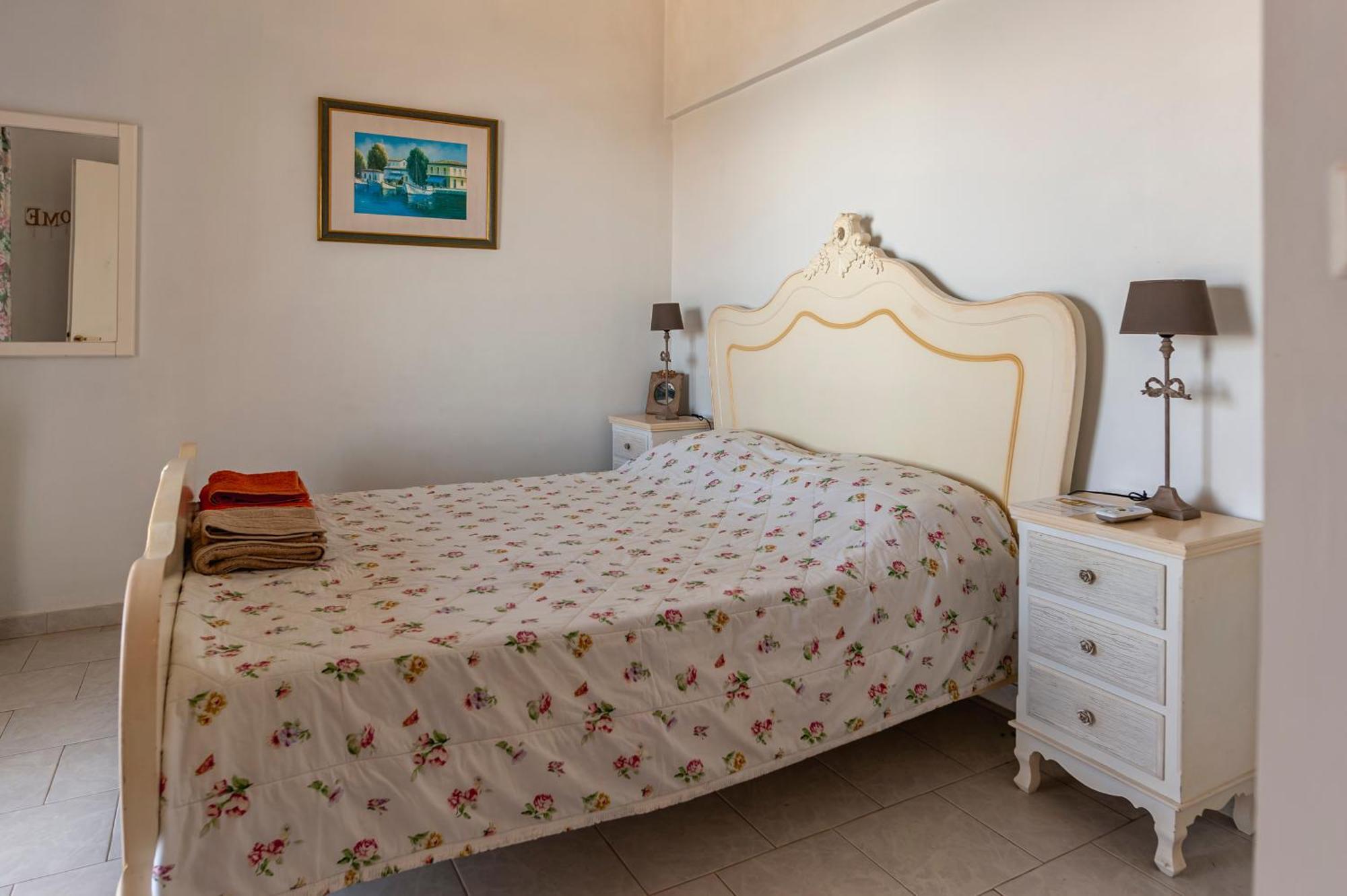 Anna Apartments Boukari Mpoukaris Extérieur photo